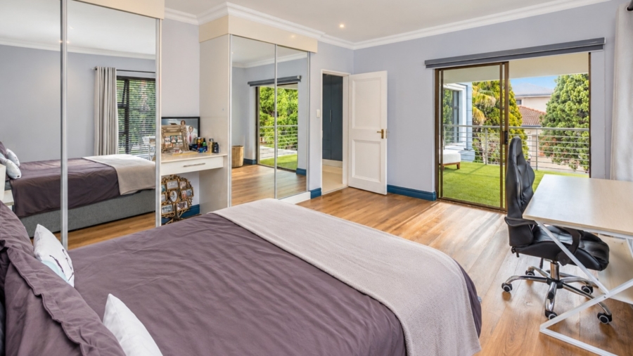 3 Bedroom Property for Sale in WestLake Country Safari Estate North West